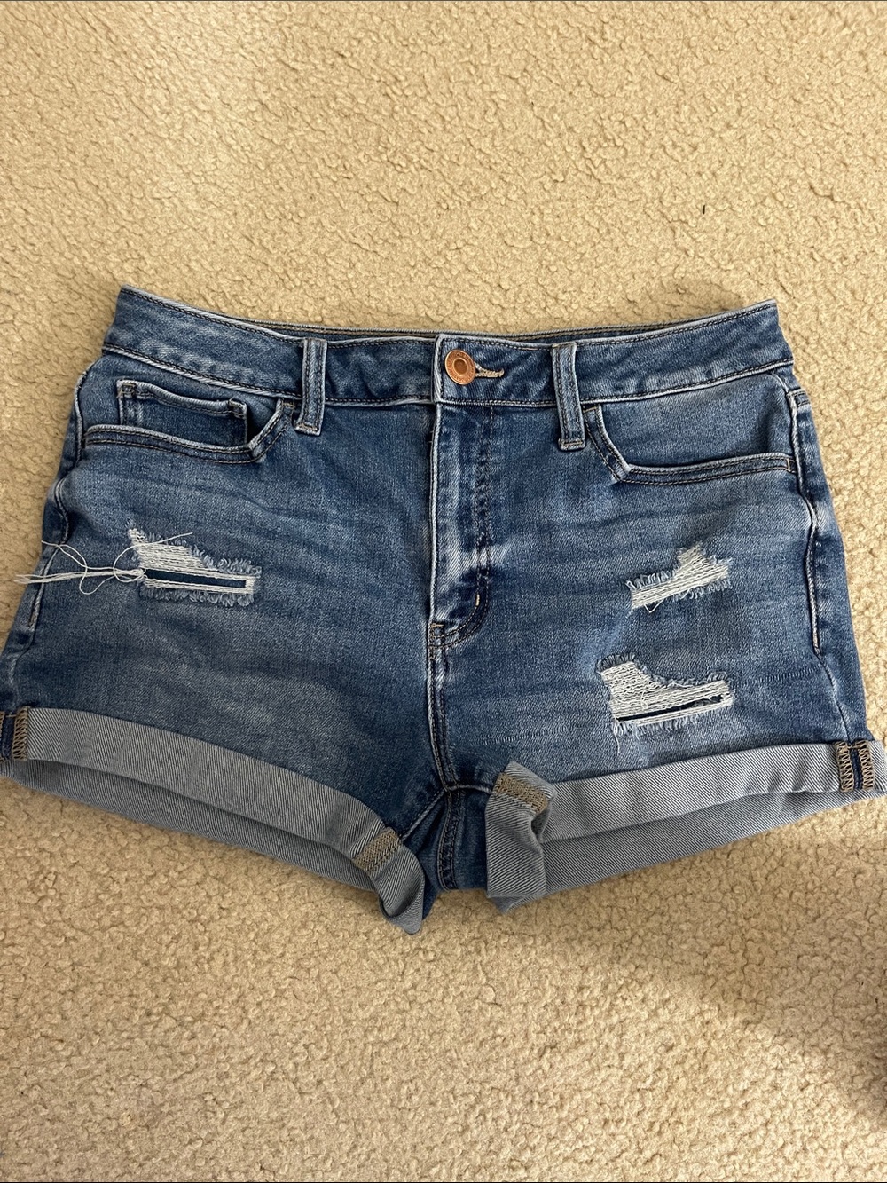 SO Women's Distressed Rolled Hem Jean Shorts - Blue